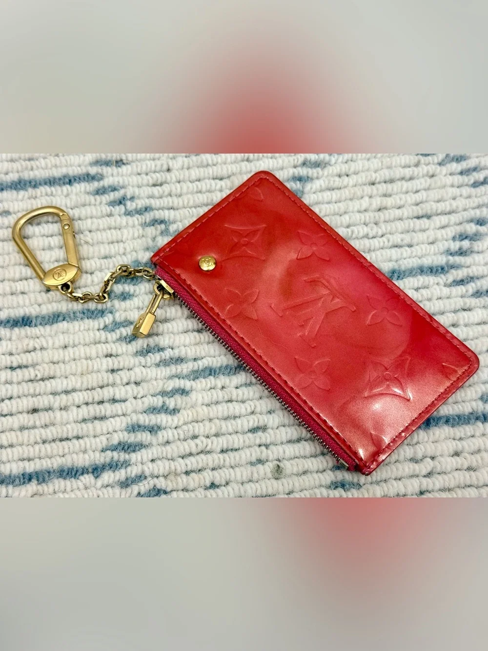 LOUIS VUITTON Vintage Y2K Classic Red Monogram Vernis Key Pouch Pouchette Cles